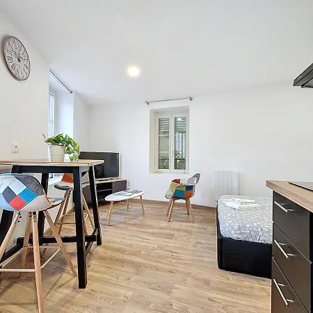 דירה Proche Des Commerces Nationale 2 *